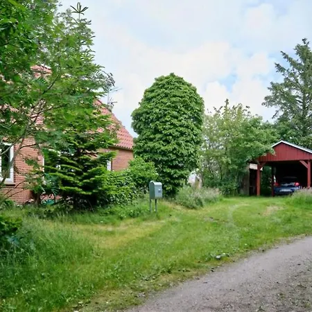 A Hidden Gem In The Woods Holiday home